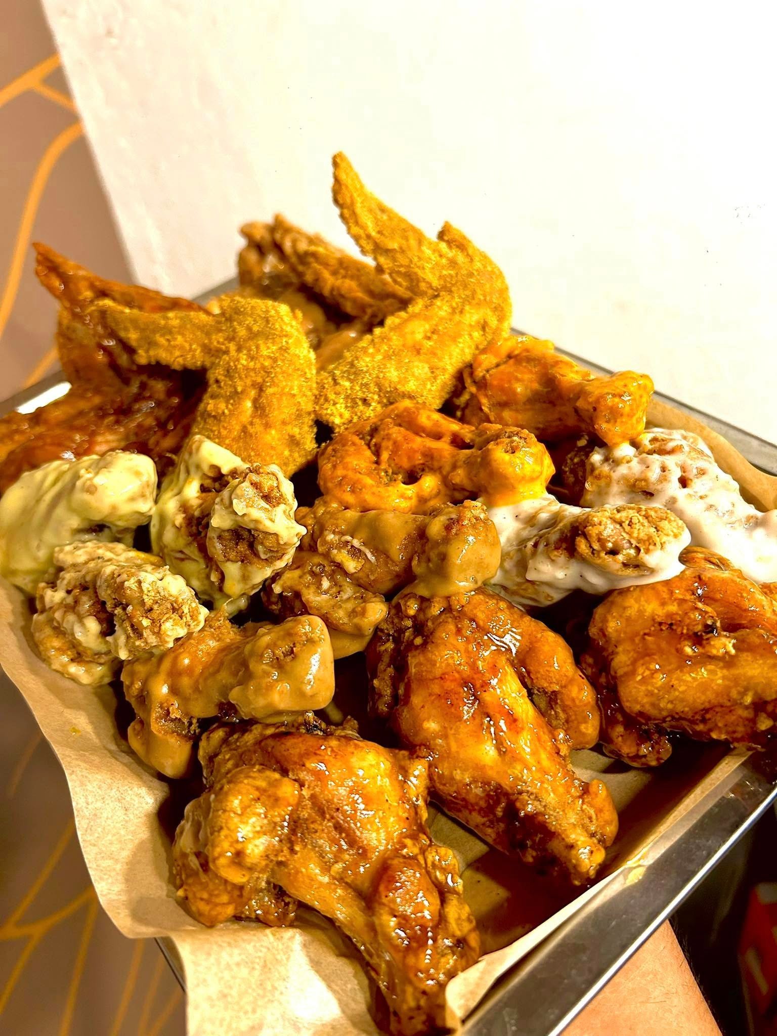 6 CHICKEN w/ 2  RICE